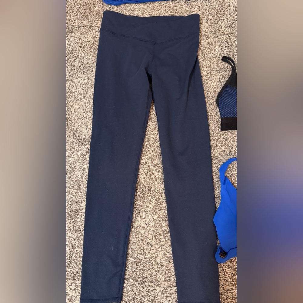 💙 ACTIVEWEAR BUNDLE 💙 - Picture 6 of 12